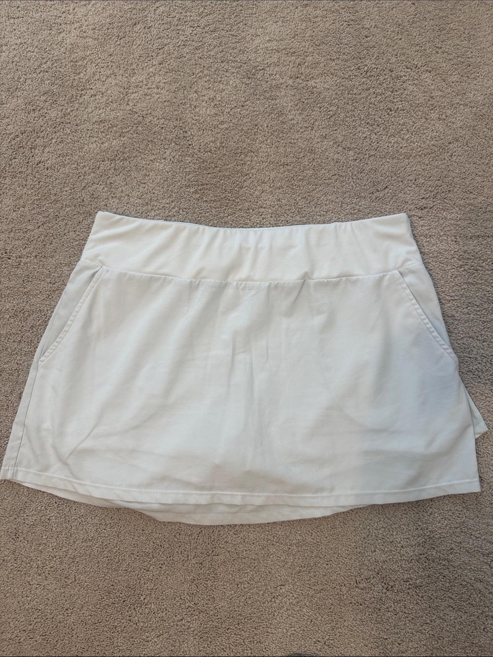 Fabletics White Women's Active Skort